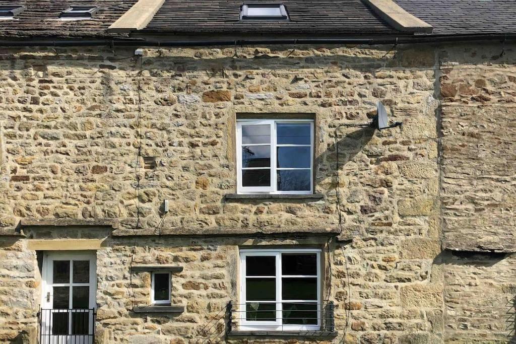 Westside Cottage, Newby, Clapham, Yorkshire Dales National Park, Famous Three Peaks, Near The Lake District, Pets Are Welcome Newby  Екстериор снимка
