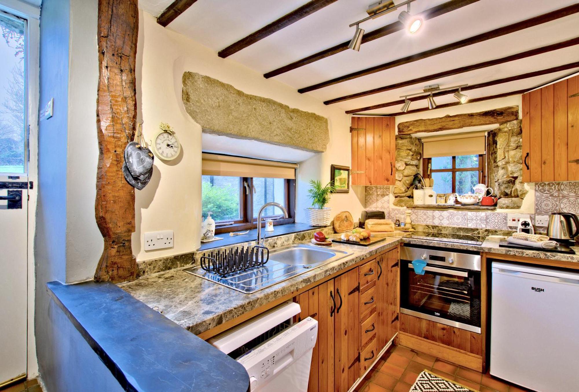 Westside Cottage, Newby, Clapham, Yorkshire Dales National Park, Famous Three Peaks, Near The Lake District, Pets Are Welcome Newby  Екстериор снимка