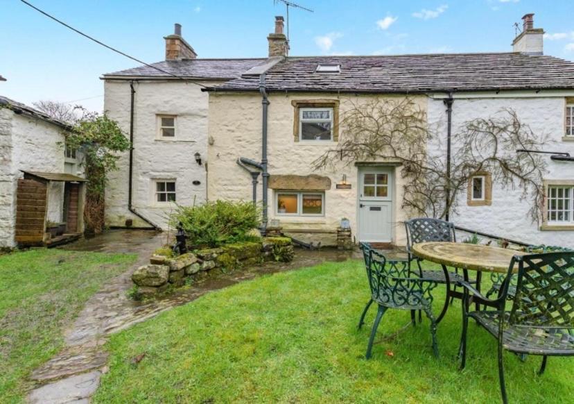 Westside Cottage, Newby, Clapham, Yorkshire Dales National Park, Famous Three Peaks, Near The Lake District, Pets Are Welcome Newby  Екстериор снимка