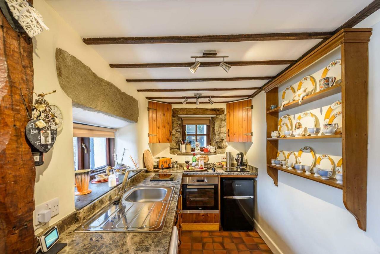 Westside Cottage, Newby, Clapham, Yorkshire Dales National Park, Famous Three Peaks, Near The Lake District, Pets Are Welcome Newby  Екстериор снимка